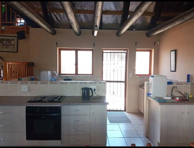 5 BEDROOM HOUSE FOR SALE IN STILBAAI-WES